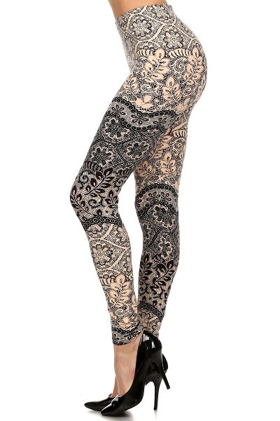 Brushed Soft Exquisite Leaf Black and Ivory Leggings S/M